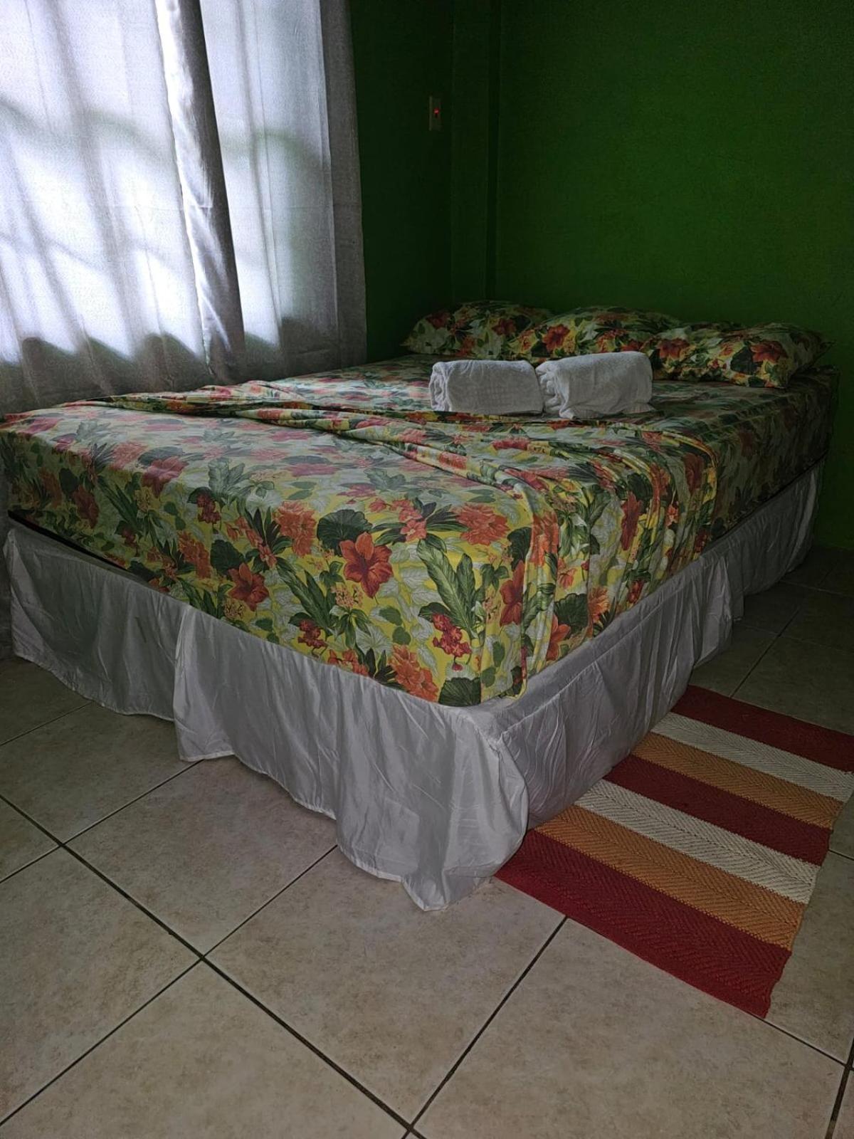 Fish Tobago Guesthouse Or Joy And Brandon Guesthouse Buccoo Cameră foto